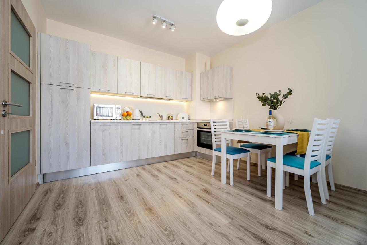 Summertime In Varna South Bay Beach Residence מראה חיצוני תמונה