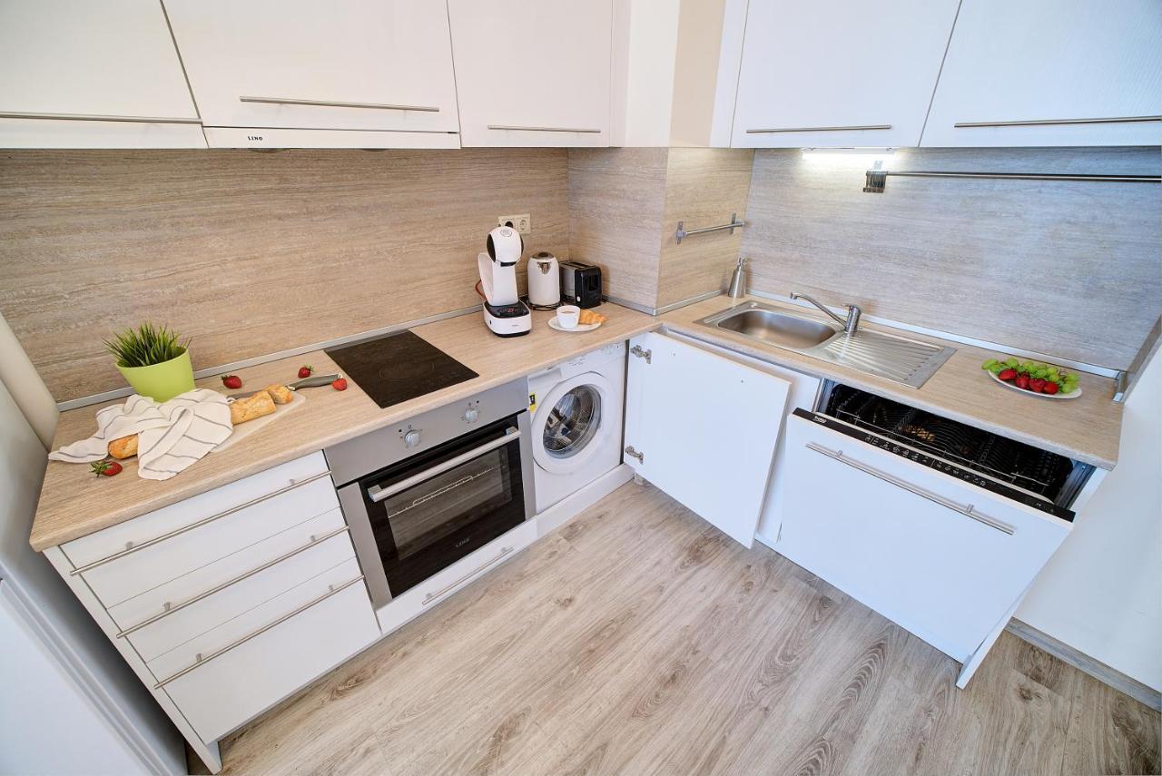 Summertime In Varna South Bay Beach Residence מראה חיצוני תמונה