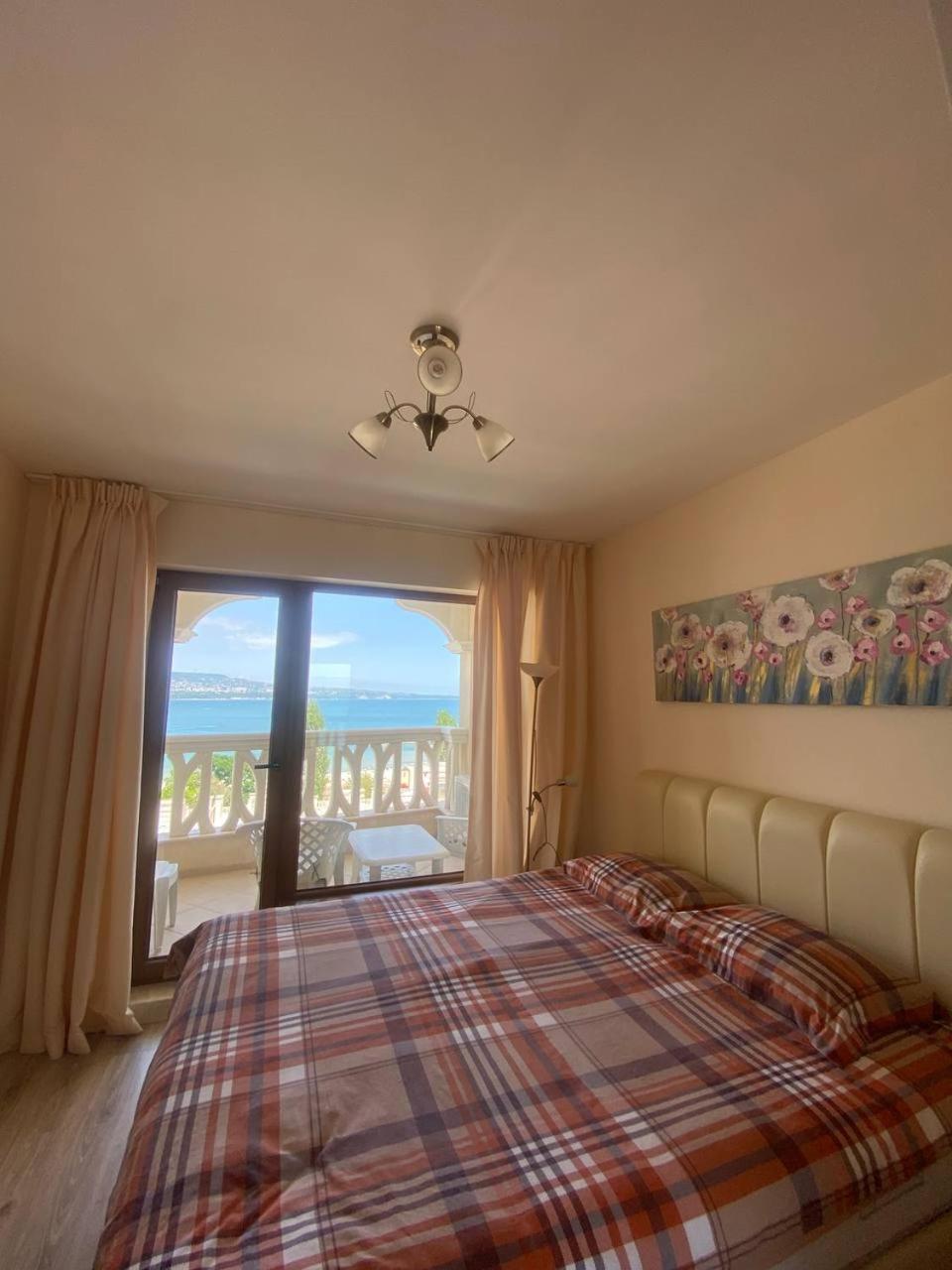 Summertime In Varna South Bay Beach Residence מראה חיצוני תמונה